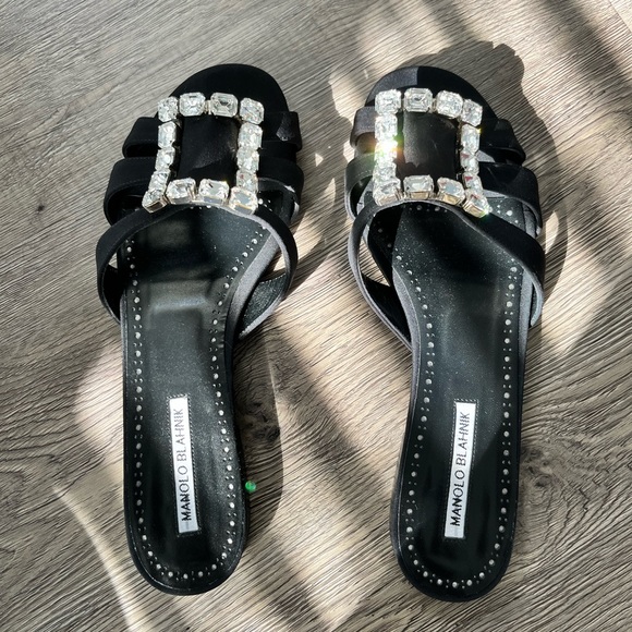 MANOLO BLAHNIK Iluna Buckle Slide Sandal sz 9.5 - Picture 15 of 16